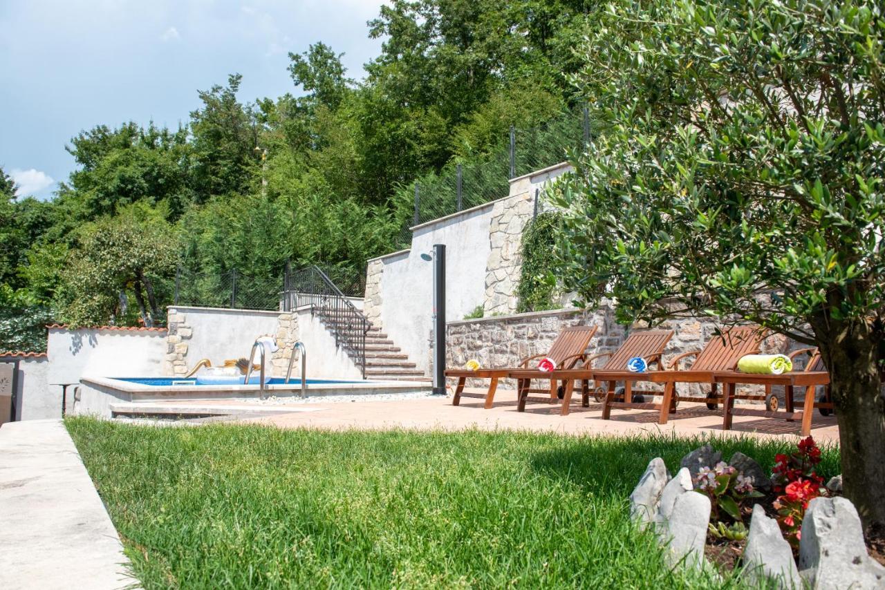 Kuca Za Odmor Villa Jurdani Exterior photo