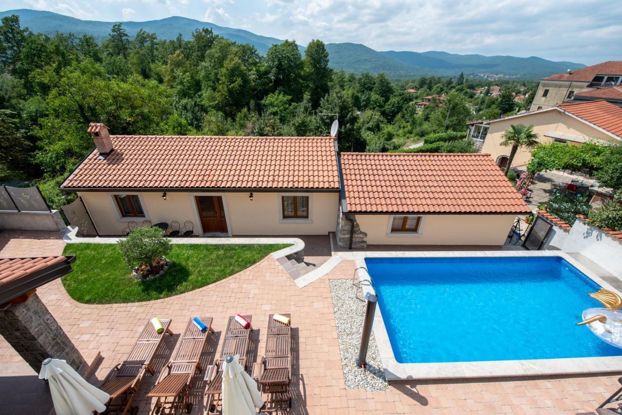 Kuca Za Odmor Villa Jurdani Exterior photo